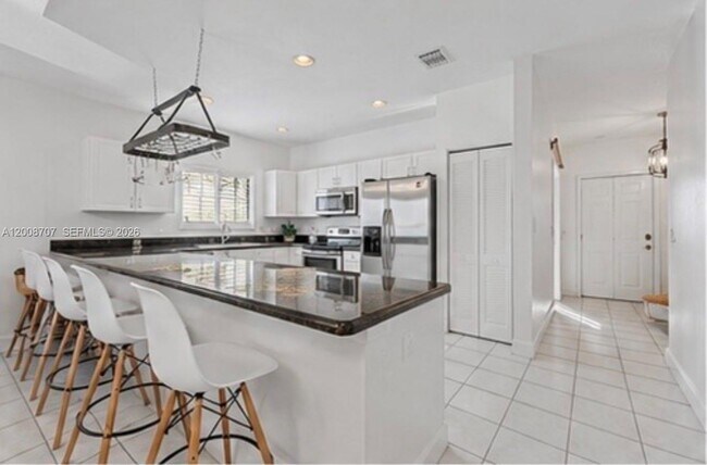 Foto del edificio - 2609 NE 42nd Ave
