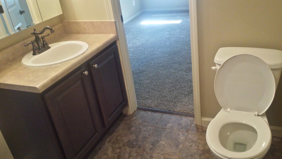 Bathroom Fixtures Birmingham Al town view rentals - birmingham, al | apartments Bathroom Fixtures Birmingham Al town view rentals - birmingham, al | apartments