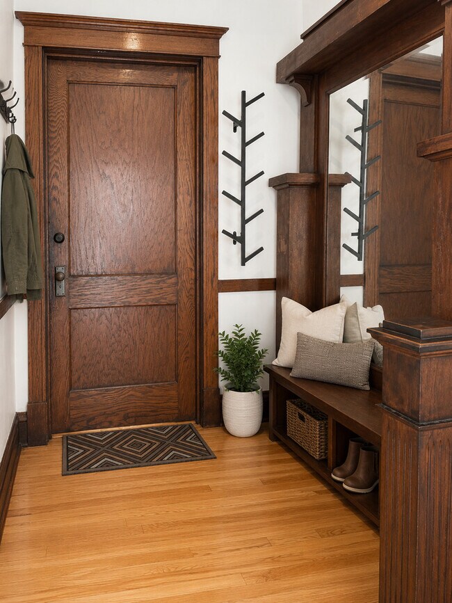 Foto del edificio - 3910 W Wrightwood Ave
