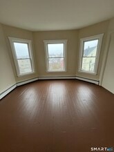 Building Photo - 33 Dewey St