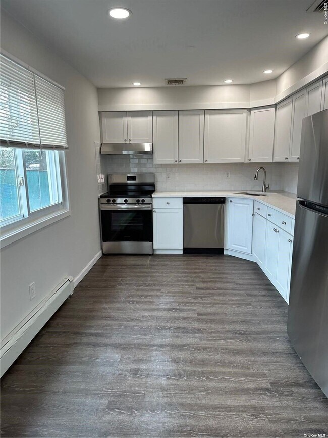 Foto del edificio - 19 Platt Ave