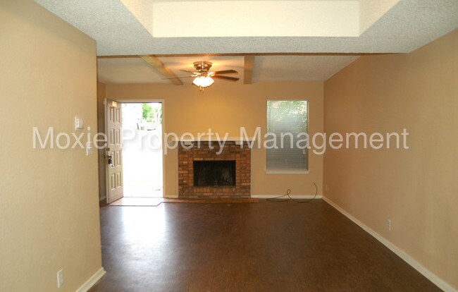 Building Photo - 3810 Coates Cir