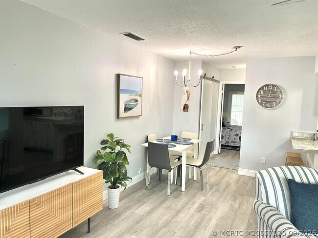 Foto del edificio - 2929 SE Ocean Blvd