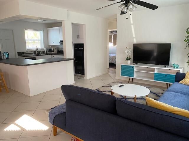 Foto del edificio - 1029 SE 14th St