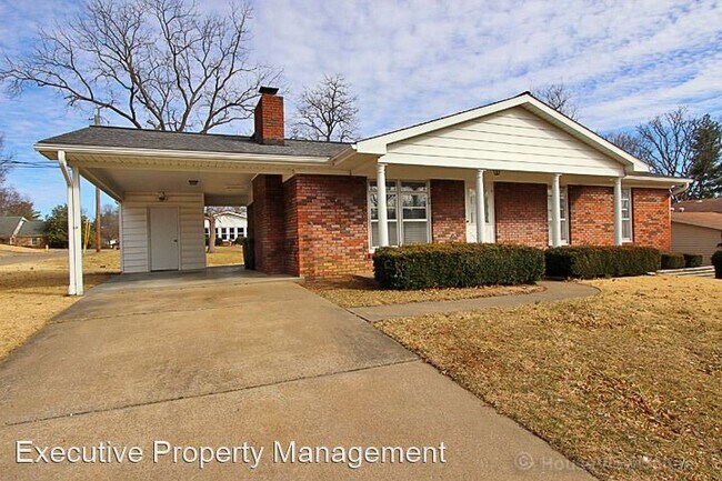Foto del edificio - 3 br, 1.5 bath House - 1836 Westwood