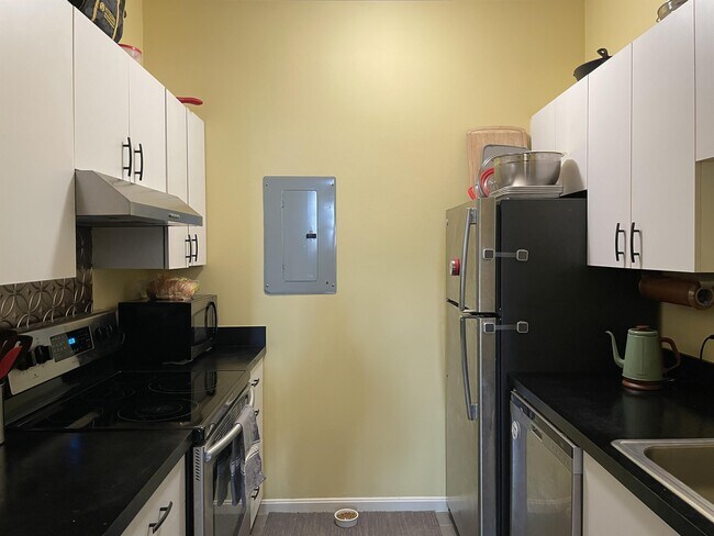 Foto del edificio - 218 Thorndike St