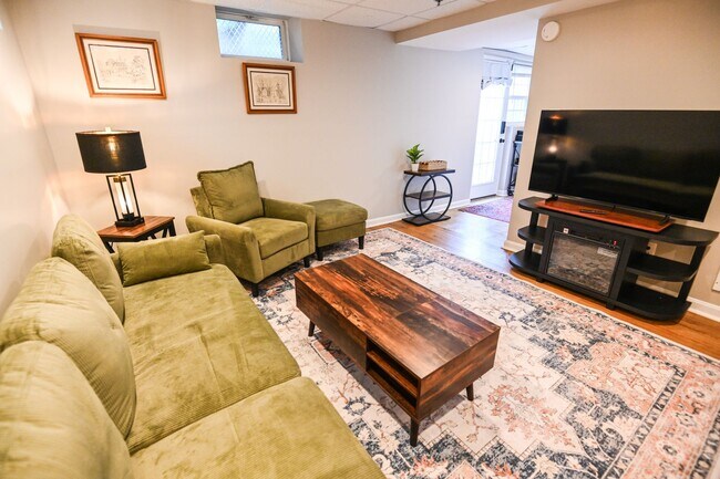 Foto del edificio - 531 Gladhill Rd