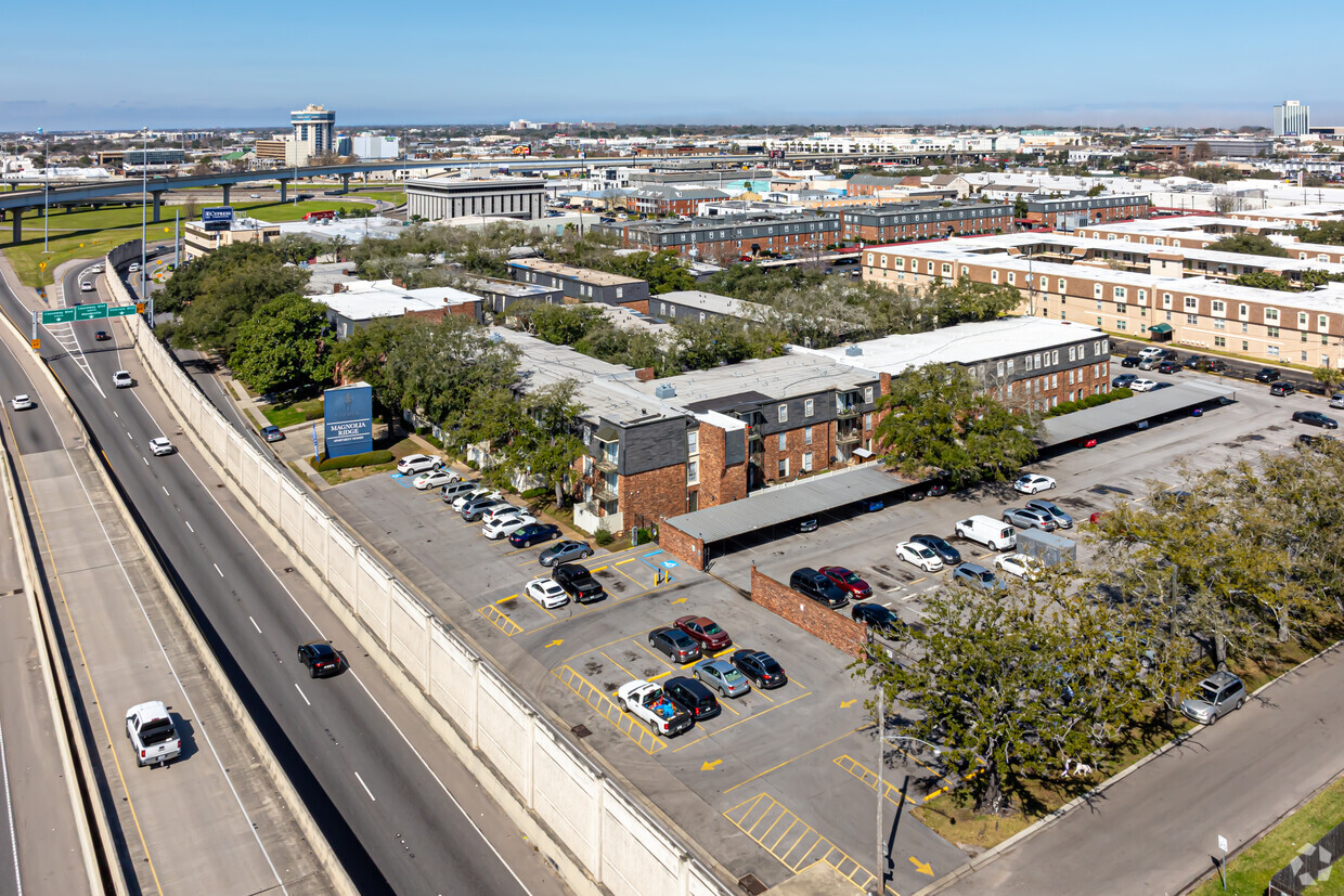 Primary Photo - Magnolia Ridge Apartments