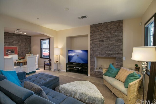 Foto del edificio - 15209 Providence Way