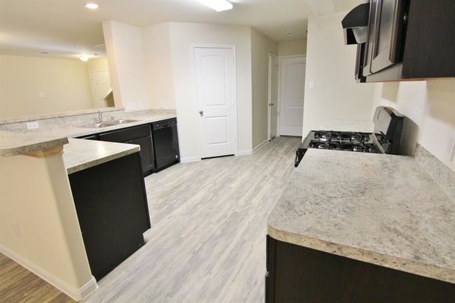 Building Photo - 13223 Withee Path Ln