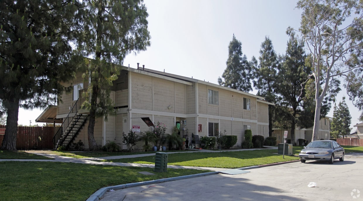 Ellison Villas - Marygold Villas