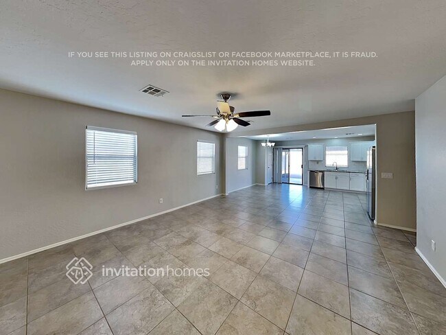 Foto del edificio - 2114 E Caspian Way