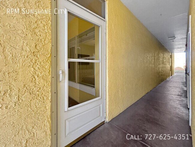 Foto del edificio - 10764 70th Ave N