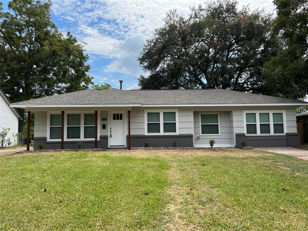 Foto principal - 306 Wisteria St