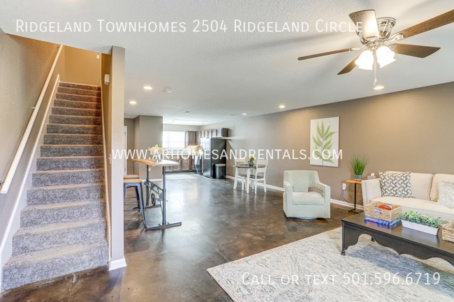 Foto del edificio - Ridgeland Townhomes | 2 Bed | 2.5 Bath