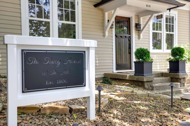 Building Photo - 614 W Lafayette St