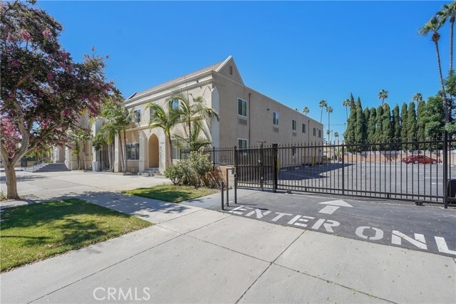 Foto del edificio - 14335 Hamlin St