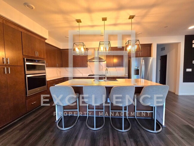 Building Photo - 6 Years New - Beautiful Townhouse With 3/3 with 2 Master Suites, Open Floor Plan, Attached 2 Car ...