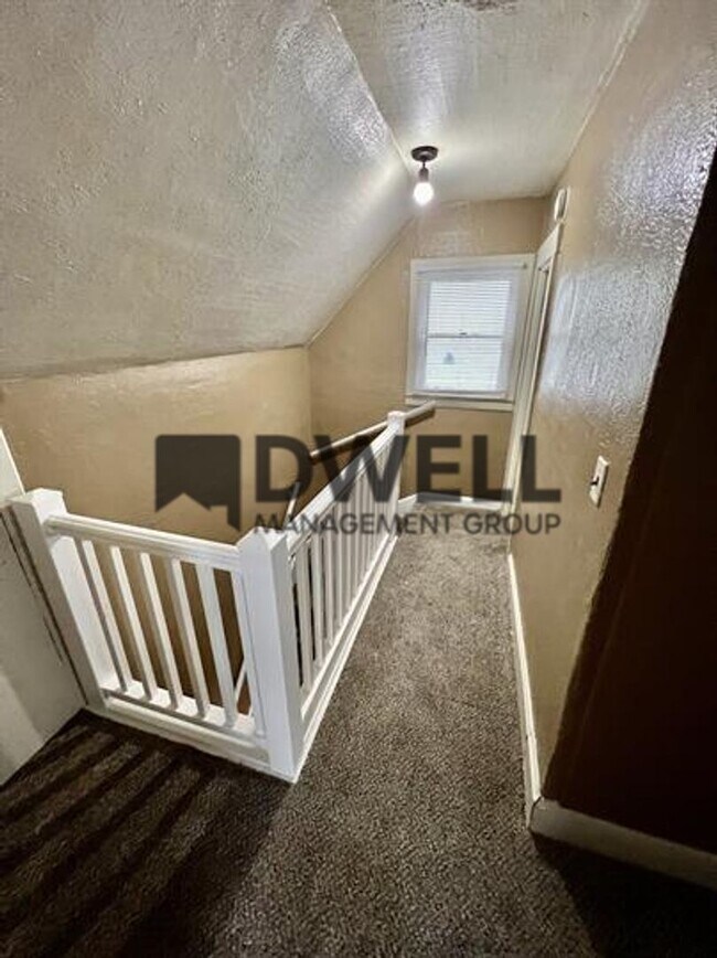 Building Photo - 403 10th Street Northwest, Austin, MN 55912