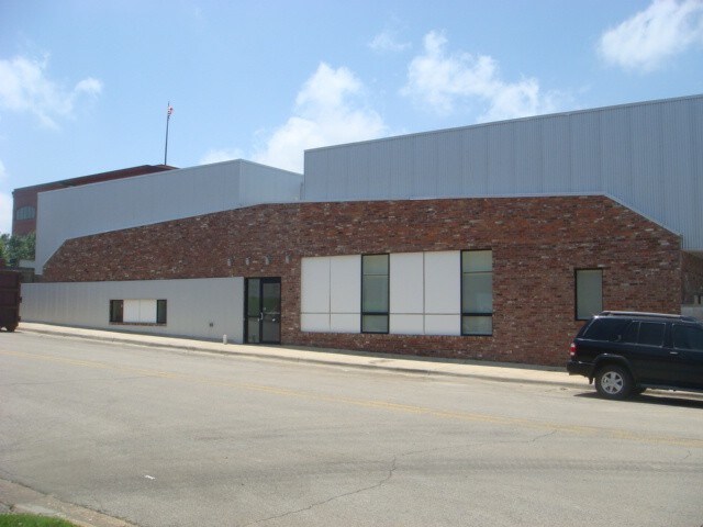 Primary Photo - 217 East St