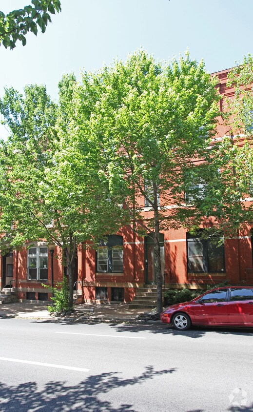 Foto del edificio - 2110 Saint Paul St