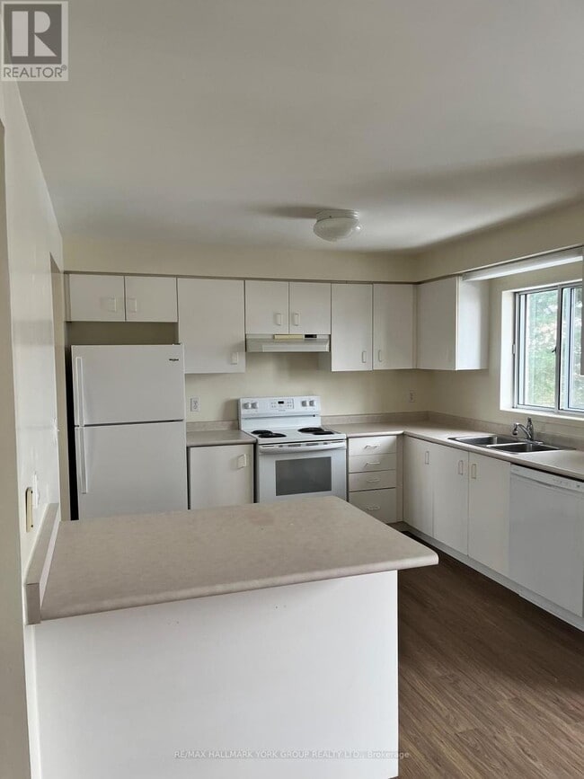 Building Photo - 490 Veterans Dr