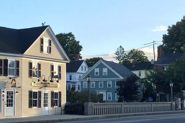 Foto del edificio - 15 Pleasant St