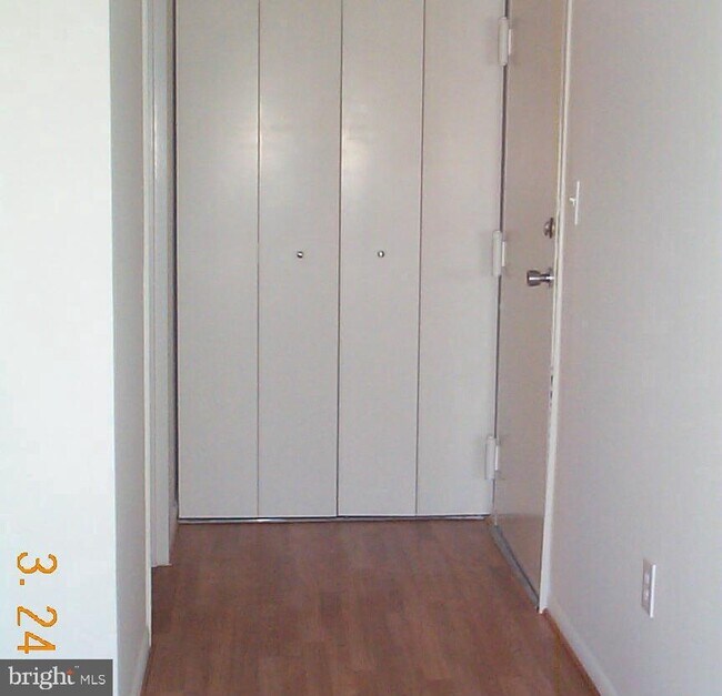 Foto del edificio - 6980 Hanover Pkwy