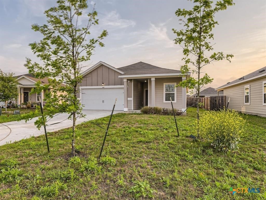 Foto principal - 140 Seneca Loop