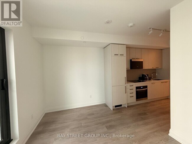 Photo du bâtiment - 20 Soudan Ave