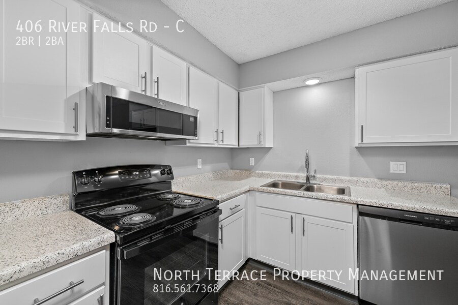 406 River Falls Rd Unit C, Edwardsville, KS 66111 Room for Rent in