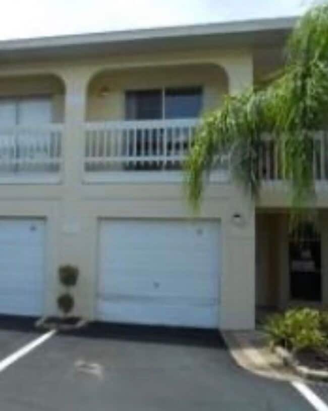 Building Photo - 3202A Sabal Palms Court, Kissimmee, FL 34747 2 bed 2 bath 1 car