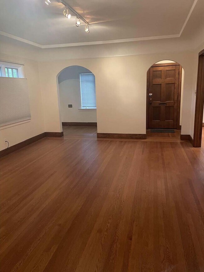 Foto del edificio - 3547 I St