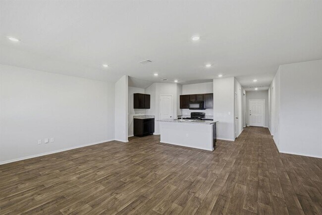 Foto del edificio - 15204 Siberian Elm Ln
