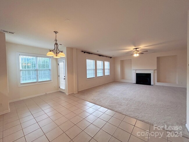 Building Photo - 14705 Provence Ln