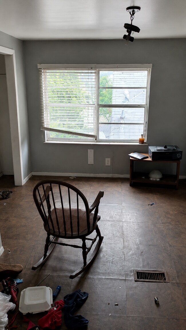 Foto del edificio - 1039 Gimblin St