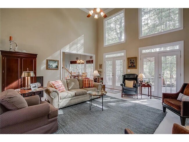 Foto del edificio - 2480 Banegher Way