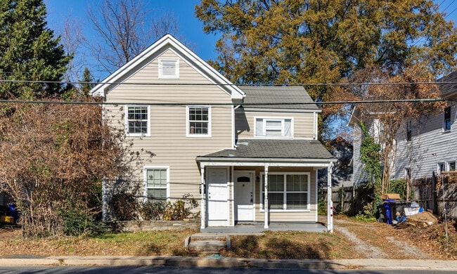 Foto del edificio - 4737 Wilson Blvd