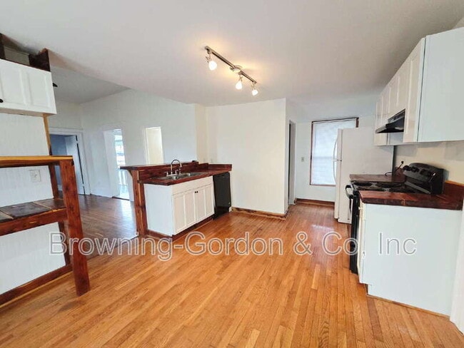 Photo - 1705 11th Ave N House