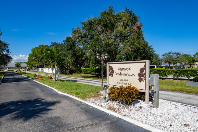 598 N Wickham Rd Melbourne, FL 32935 - Westwood Condominiums