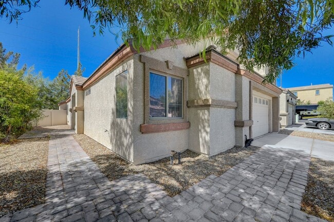 Building Photo - Single Family Home in N Las Vegas Aliante Area