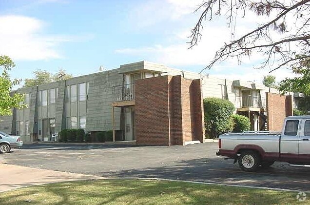 Foto del edificio - Aspen Way Apartments