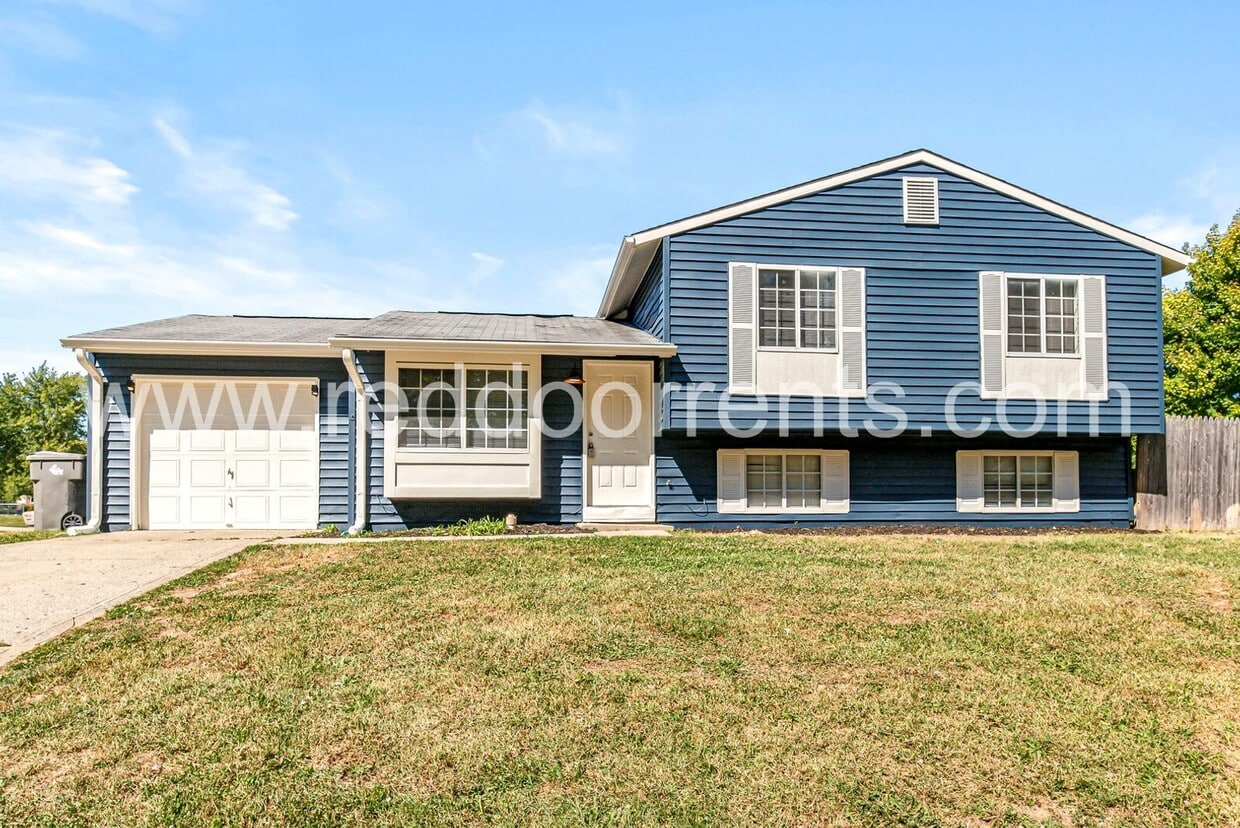 Foto principal - 5904 Beau Jardin Dr