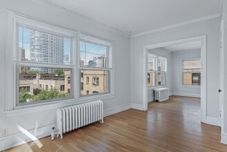 Building Photo - 214 Oak Grove | Origen Living