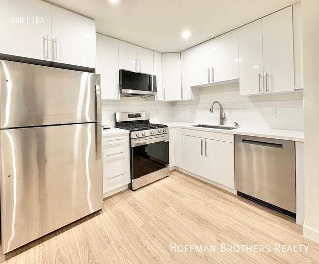 Building Photo - 415 S New Hampshire Ave