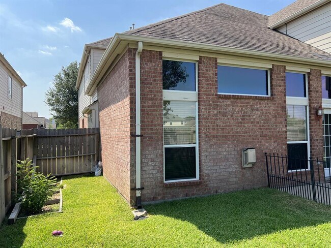 Foto del edificio - 3054 Orchard Vale Dr