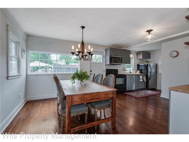 Building Photo - 3 br, 1.5 bath House - 4120 28th Ave S