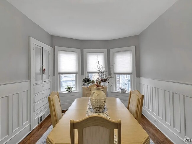 Building Photo - 580 Potomac Ave