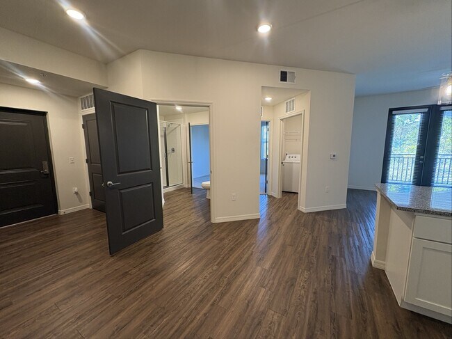 Interior Photo - The Crest at Naples