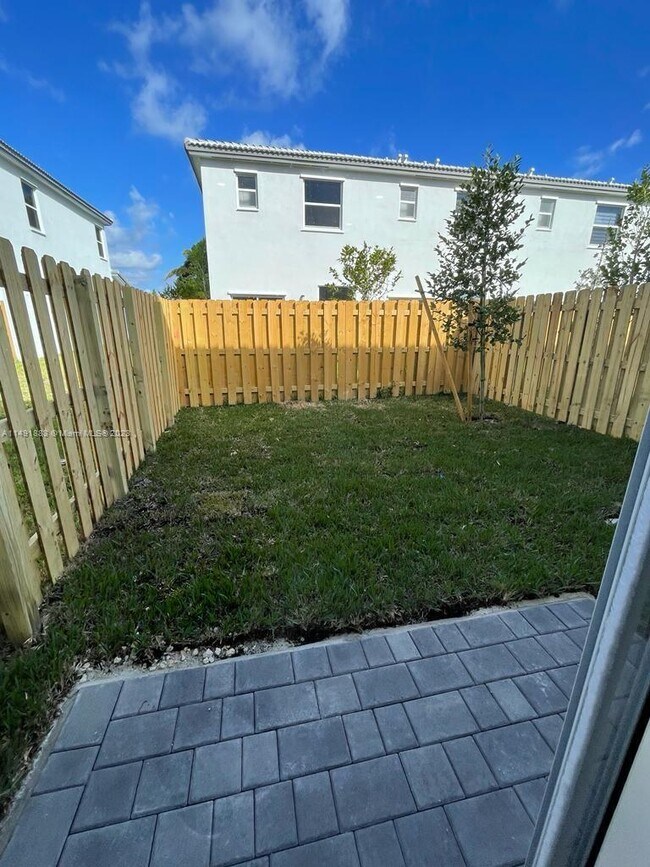 Building Photo - 16283 SW 292nd St